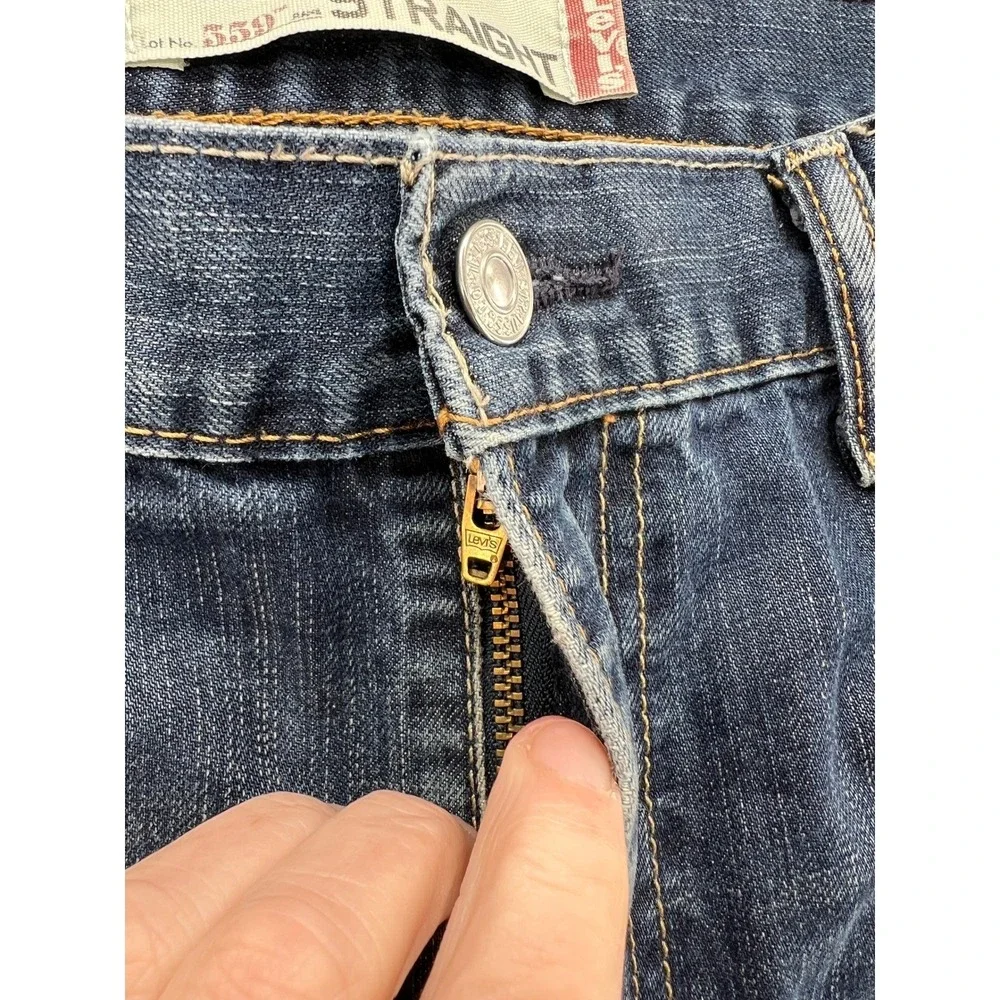 VTG Levis 559 Relaxed Straight Mens Jeans 36x32 Blue Medium Wash Denim